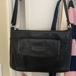 Italian made Crossbody purse Tignanello black leather with inside pockets